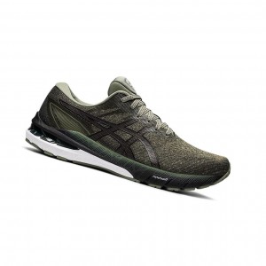 Lichen Green / Black Men's Asics GT-2000 10 Running Shoes | 803-MTGDHU
