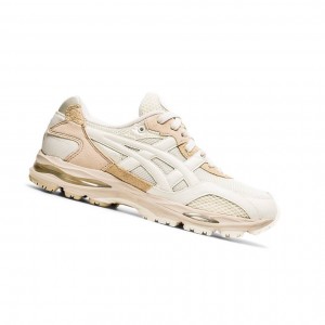 White Men's Asics GEL-MC PLUS Sneakers | 487-KRHCZQ